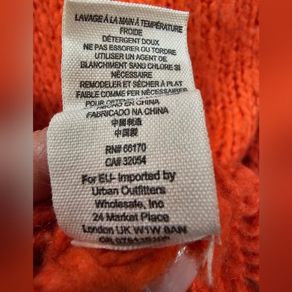 𝅺FREE PEOPLE ORANGE Crashing Waves Pullover Chunky Knit Oversize Sweater Size S - Picture 10 of 11